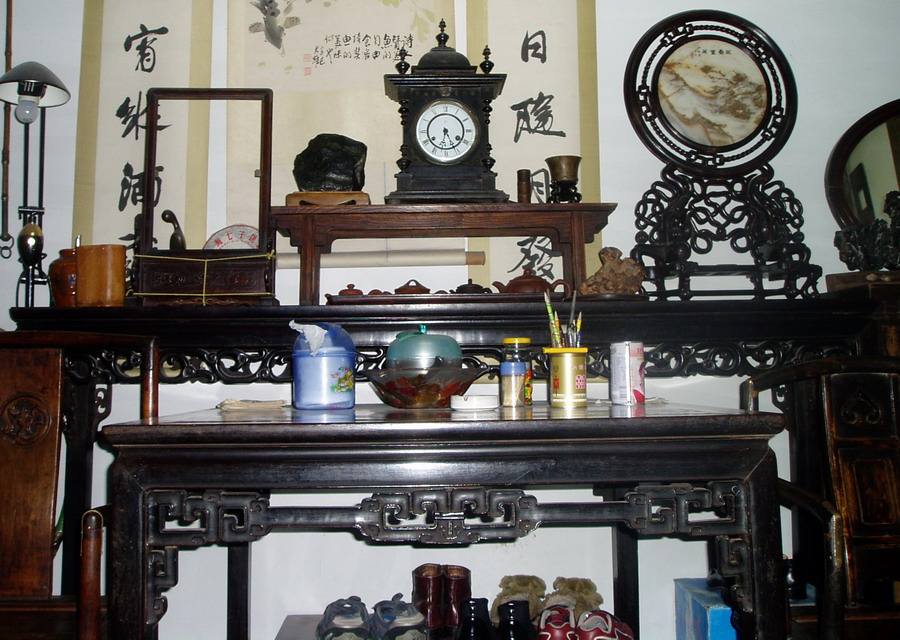 北京明清红酸枝家具回收民国老红木家具回收二手红酸枝顶箱柜书桌写字台回收
